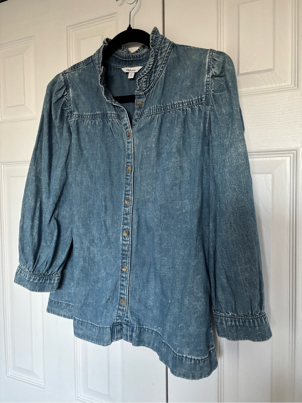 Reitmans Light Blue Denim Button-Front Blouse - Picture 2 of 14